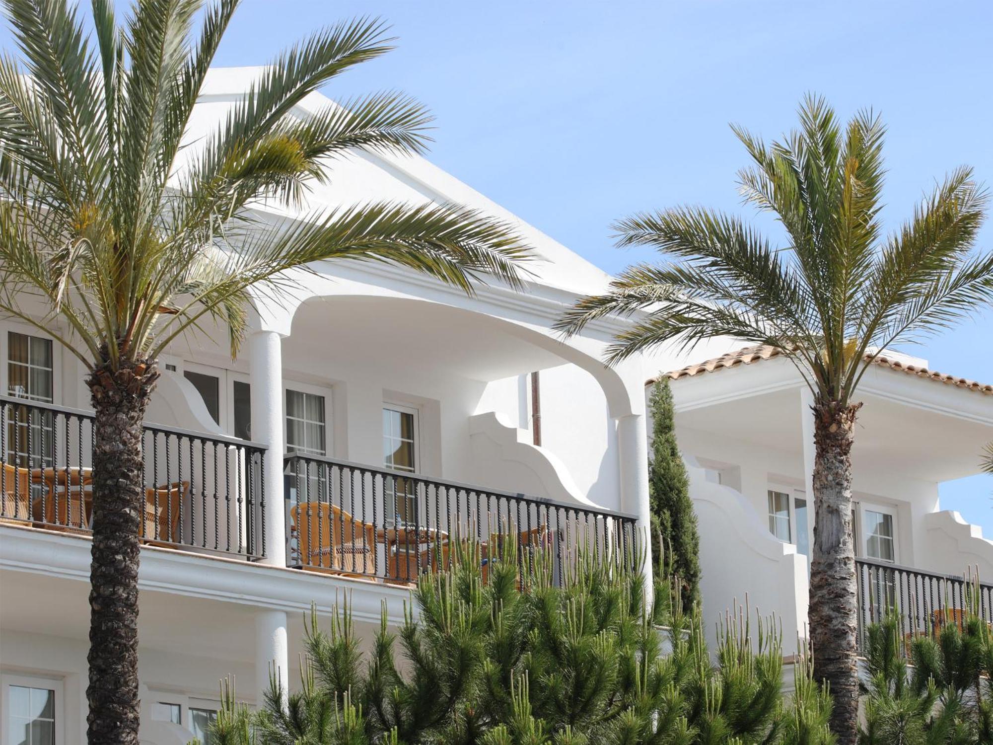 因图洛特尔码头公寓式酒店 Cala D´Or 外观 照片