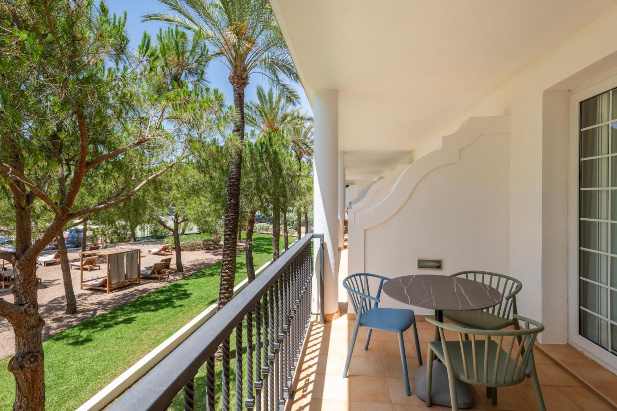 因图洛特尔码头公寓式酒店 Cala D´Or 外观 照片
