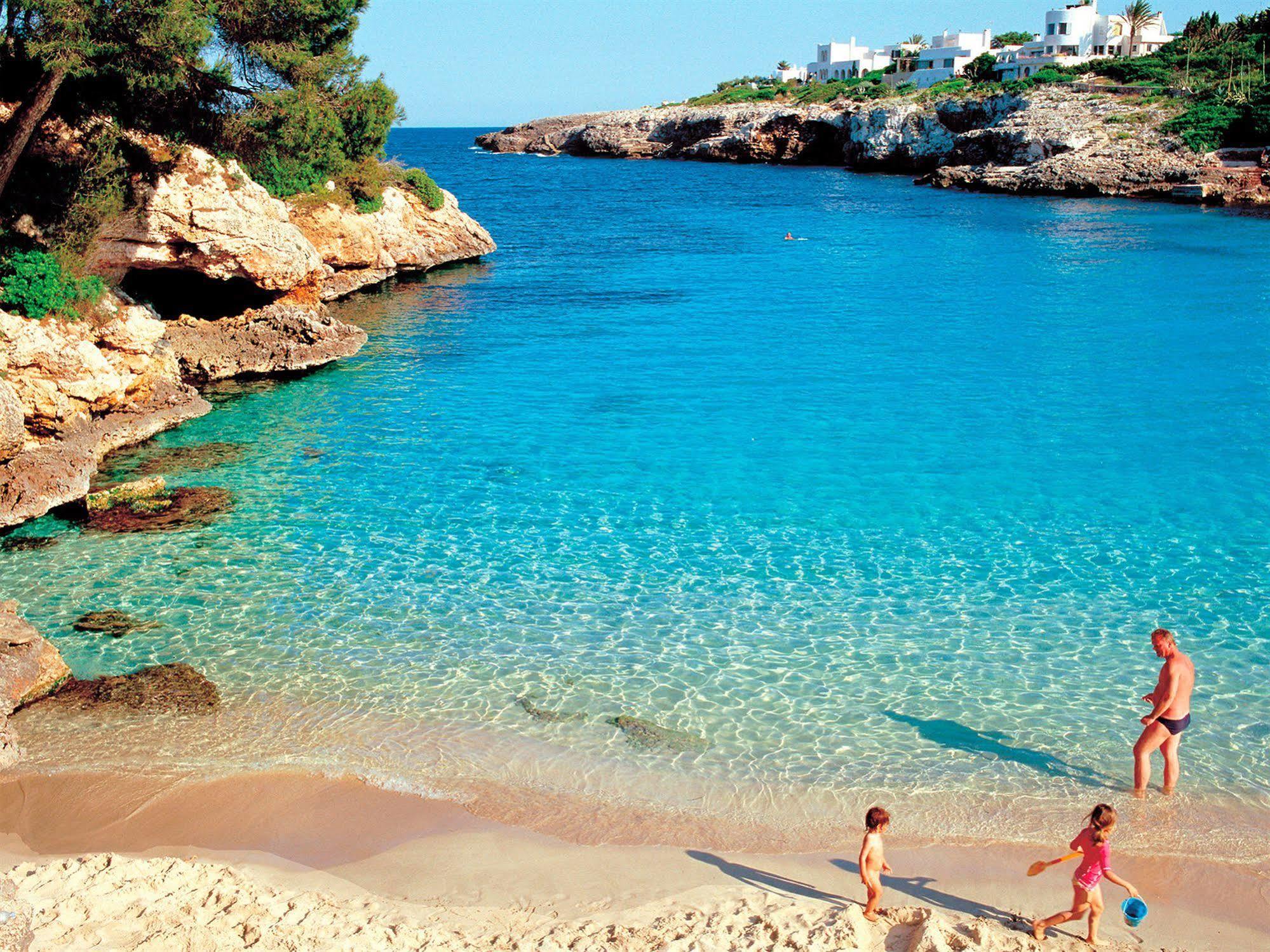 因图洛特尔码头公寓式酒店 Cala D´Or 外观 照片