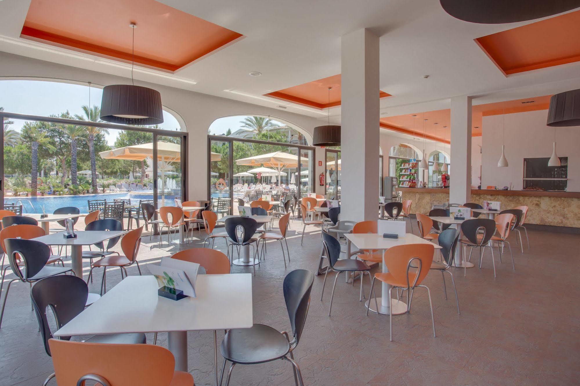因图洛特尔码头公寓式酒店 Cala D´Or 外观 照片
