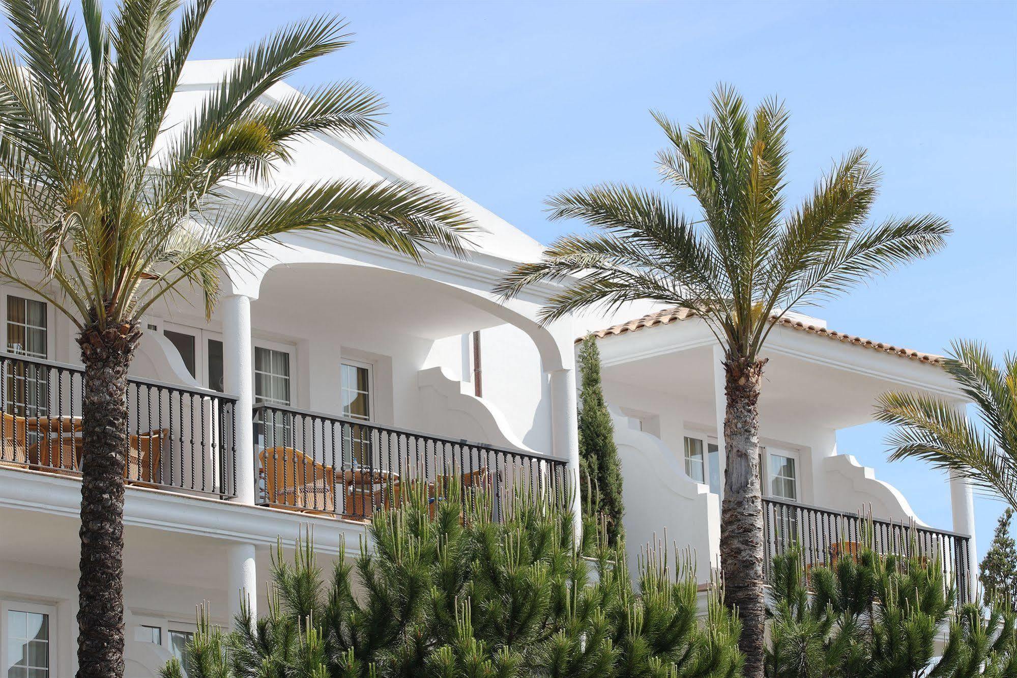 因图洛特尔码头公寓式酒店 Cala D´Or 外观 照片